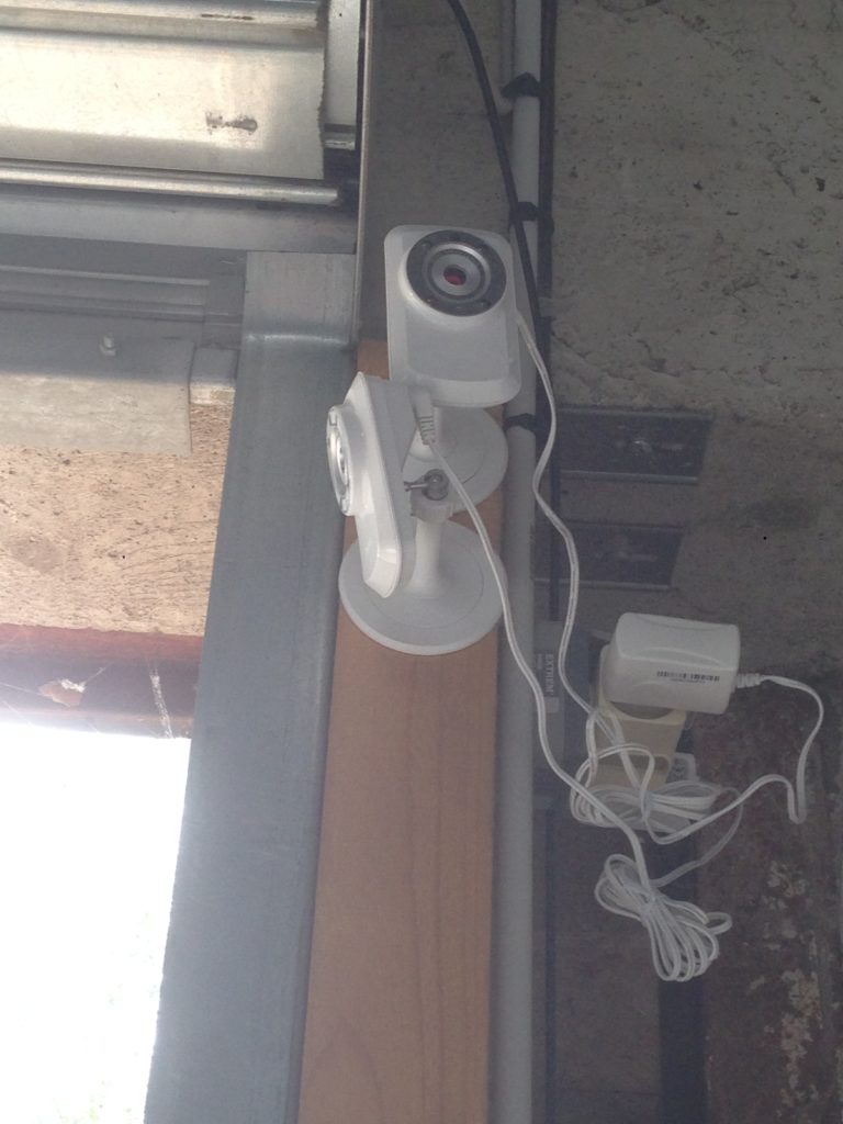 Box de Stockage. Site de La Croix. Sécurité d'accès. Caméras de surveillance